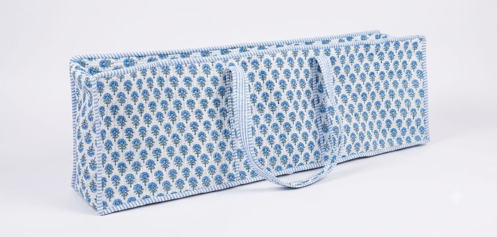 White and Blue Mahjong Bag