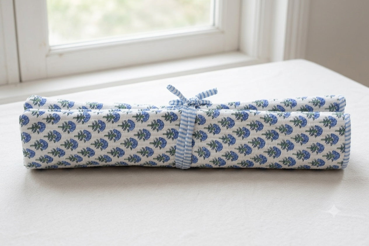 White and Blue Mahjong Bag